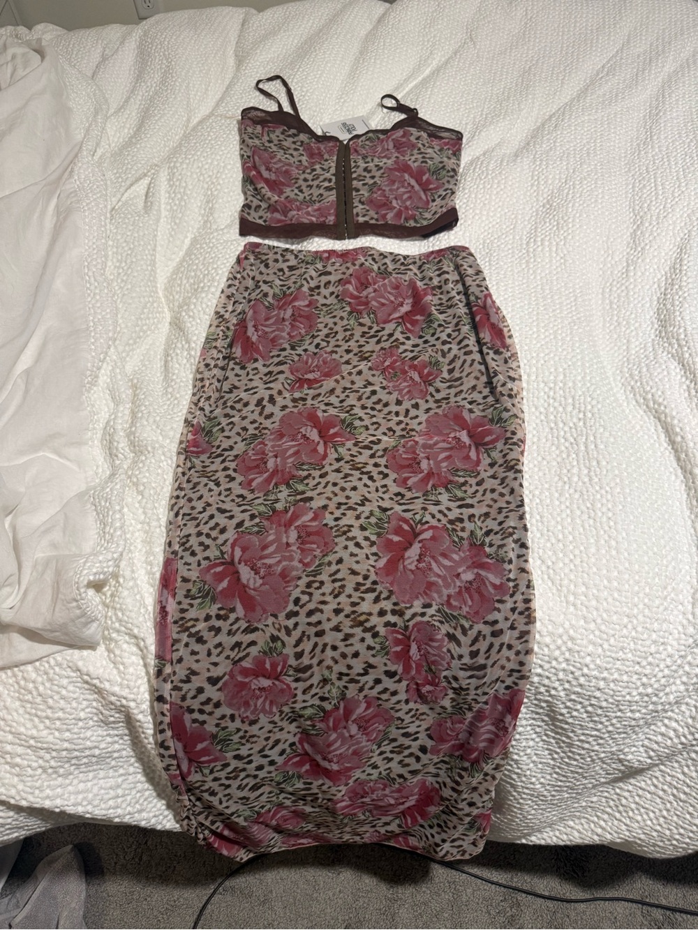 Princess Polly Two PieceSet - Picture 2 of 7
